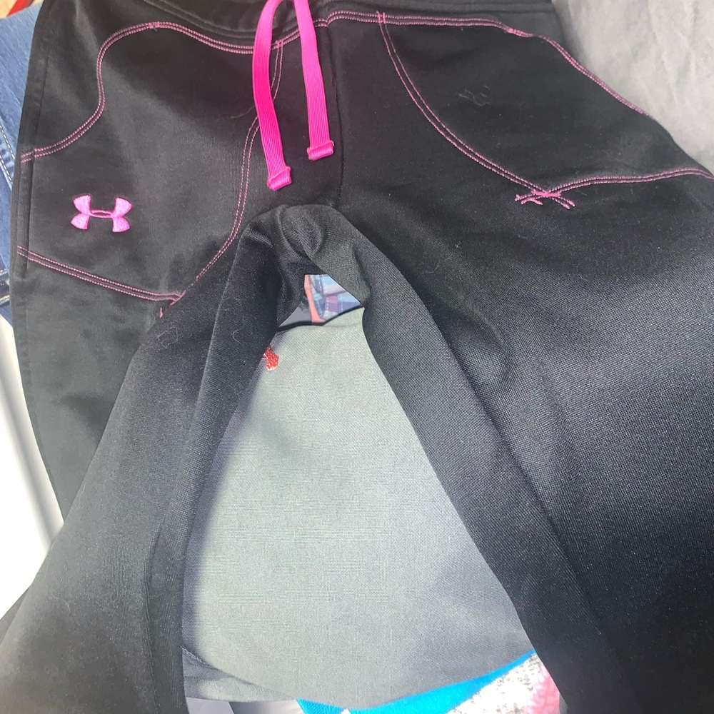 Underarmour Sweatpants Girls Medium And Small